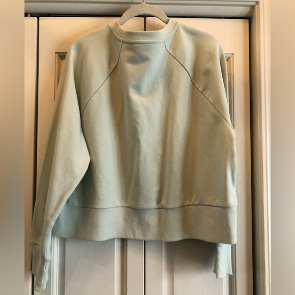 All in Motion mint green French Terry slightly cropped sweatshirt. - Picture 2 of 4